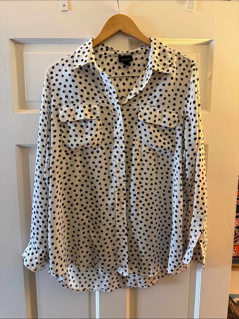 Who What Wear Black Polka Dot Button-Up Blouse